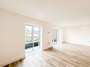 Photo 11- click for photo gallery